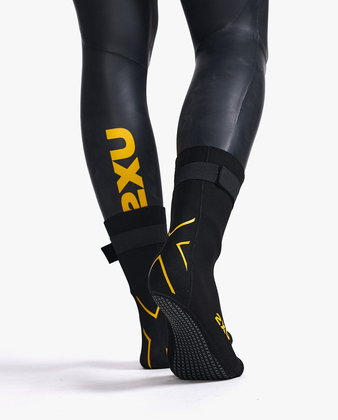 2XU Propel Neoprene Booties - Frontrunner Colombo